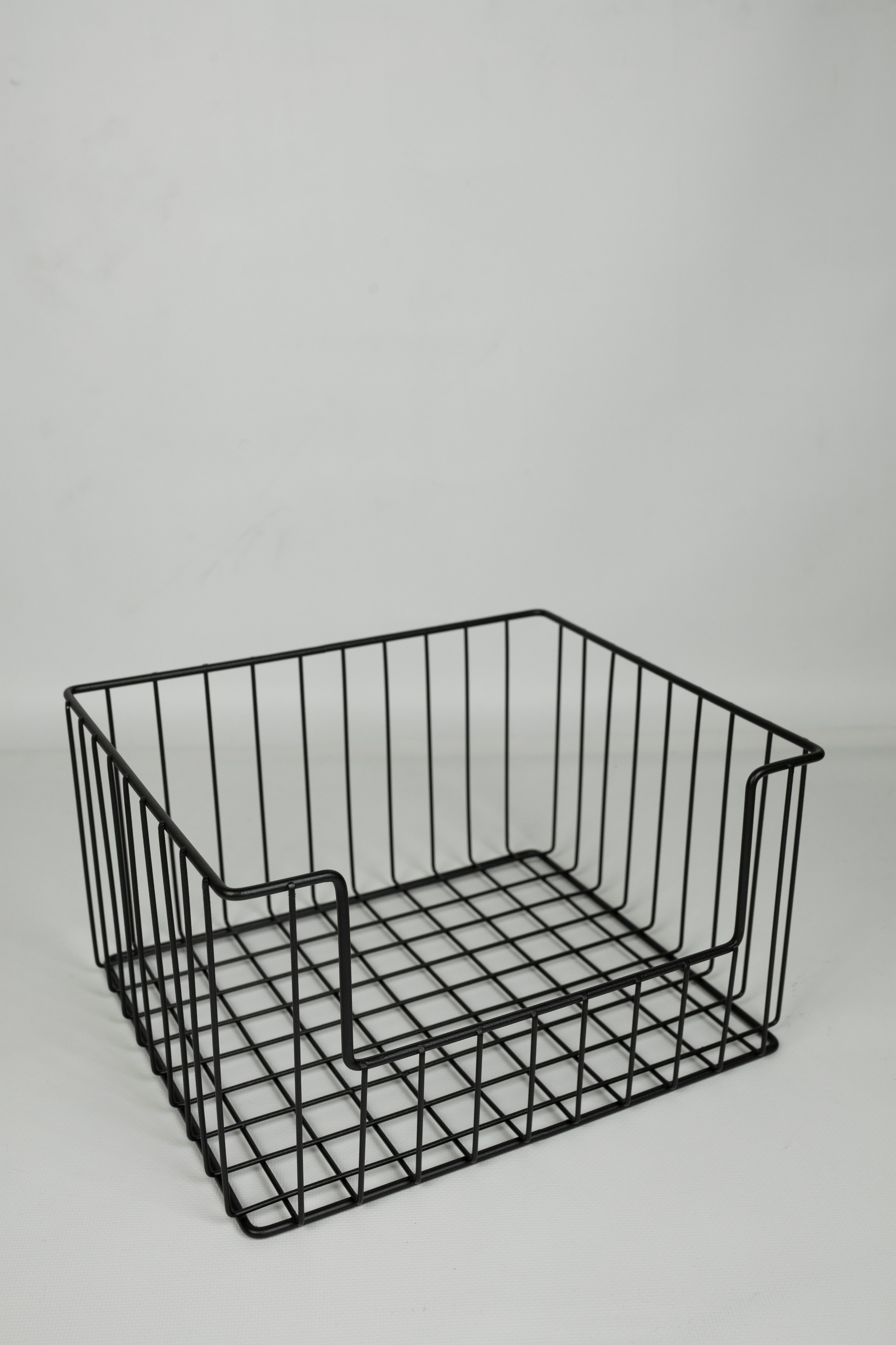 Wire basket: Your source photo
